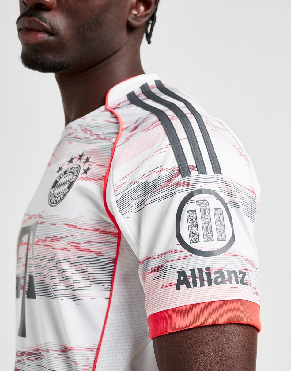 Bayern Munich Home Shirt 2025/2026