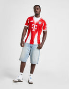 FC Bayern Munich Home Shirt 2025/2026