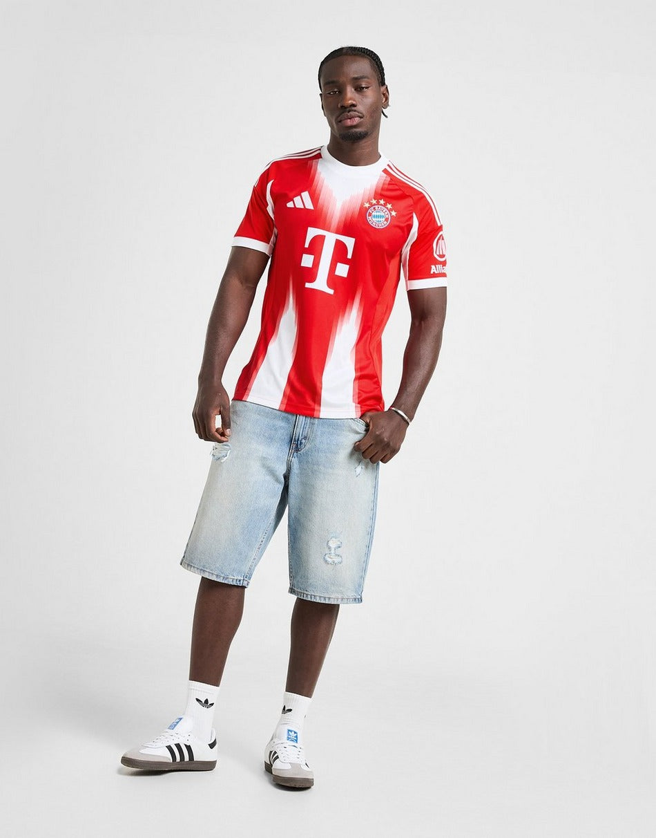 FC Bayern Munich Home Shirt 2025/2026
