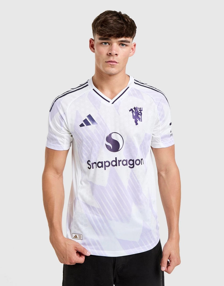 Manchester United Away Shirt 2025/2026